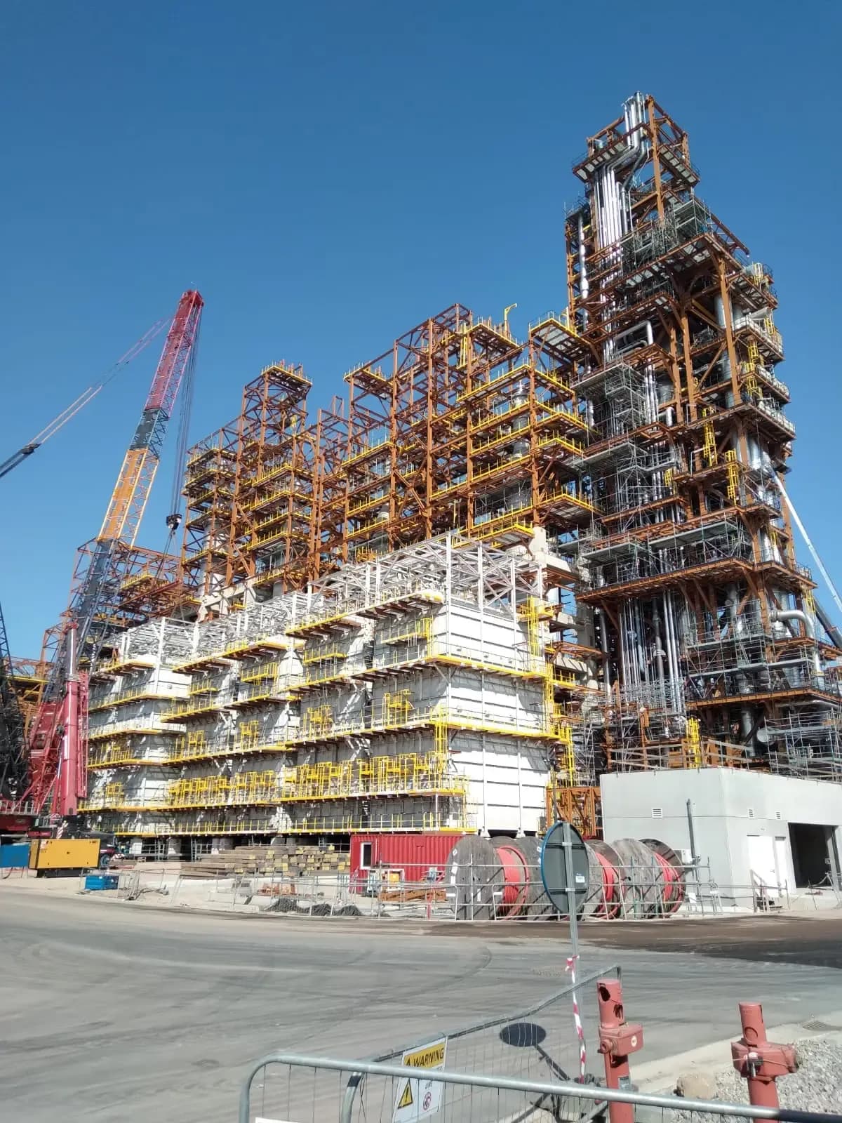 Zaawansowane Projekty Przemysłowe na Wielką Skalę